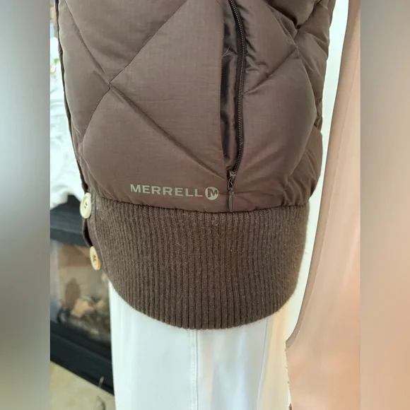 Merrell Quilted Hooded Sleeveless Vest - Brown - Picture 4 of 14